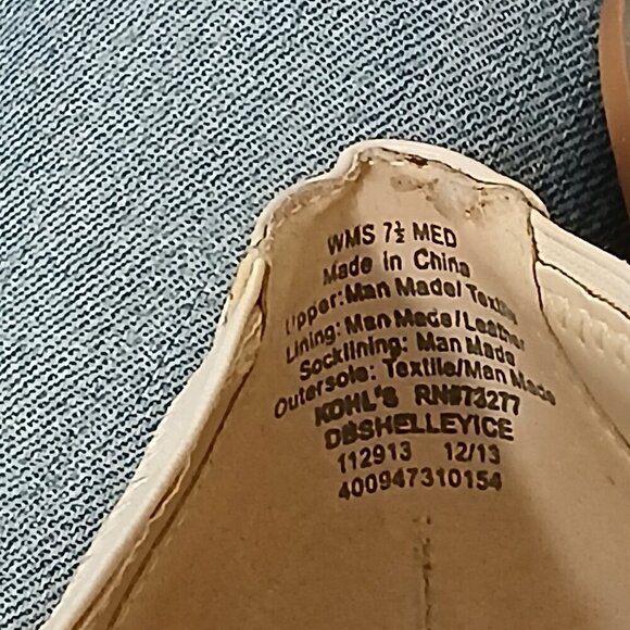 UEC Dana Buchman Peep toe with gold buckle sz 7.5 - Picture 2 of 11